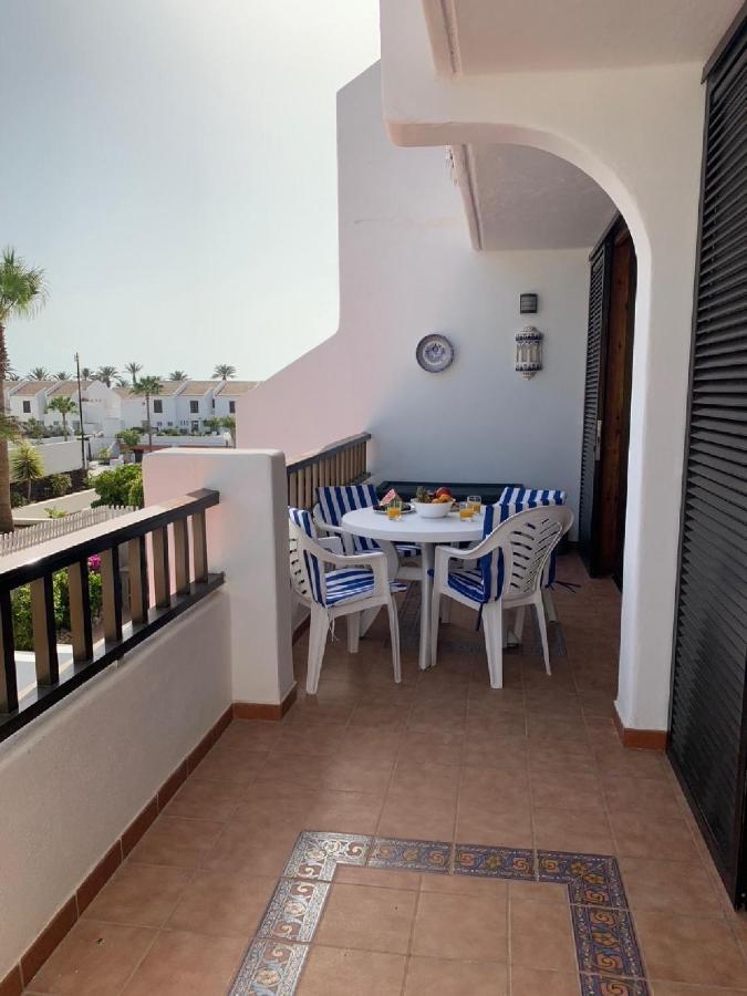 Parque Santiago 1 Next To The Beach Плая-де-лас-Америкас Экстерьер фото